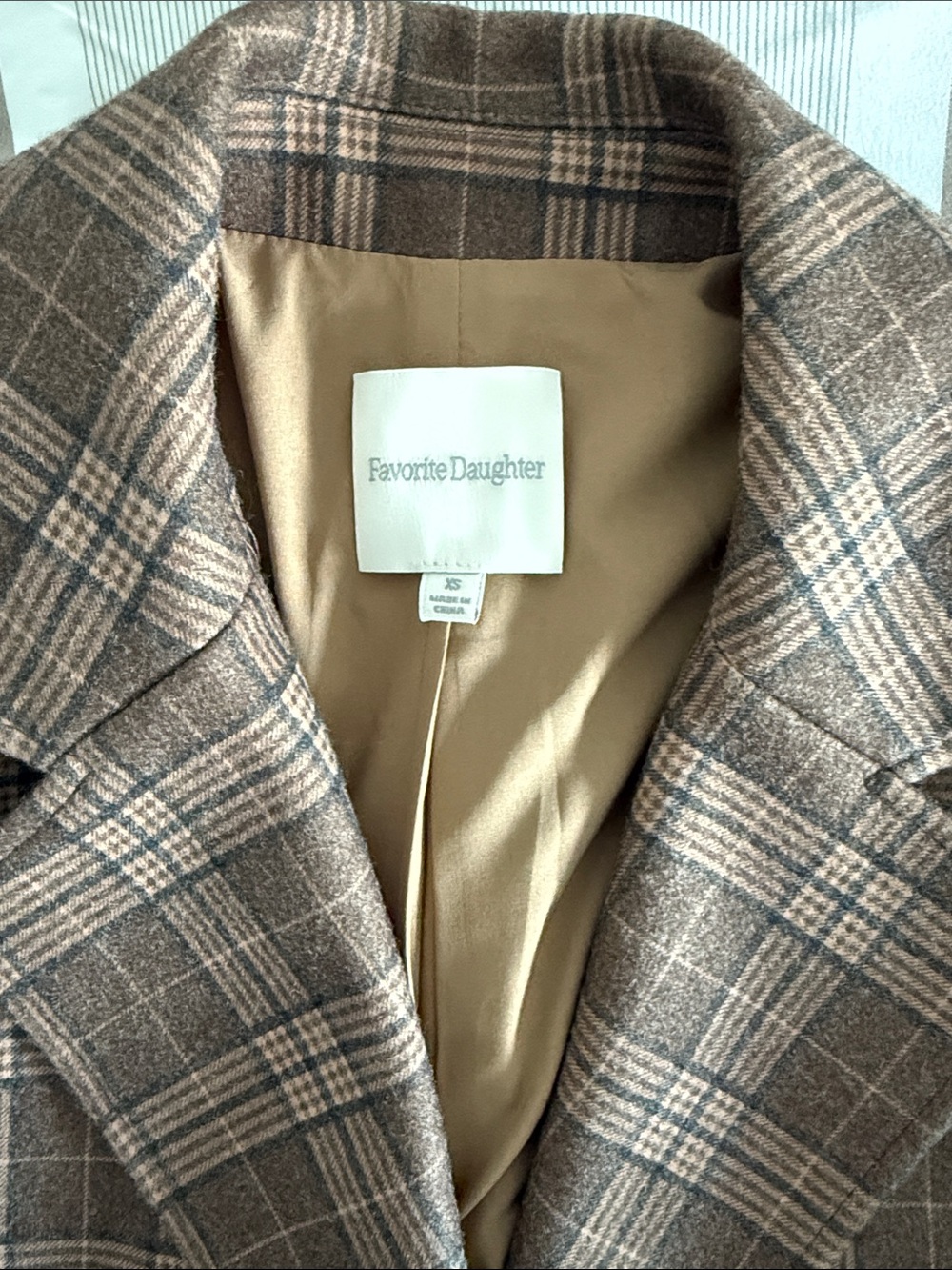 Brown & Tan Plaid Long Blazer Sportcoat with Ribbed Cuffs - Picture 4 of 5